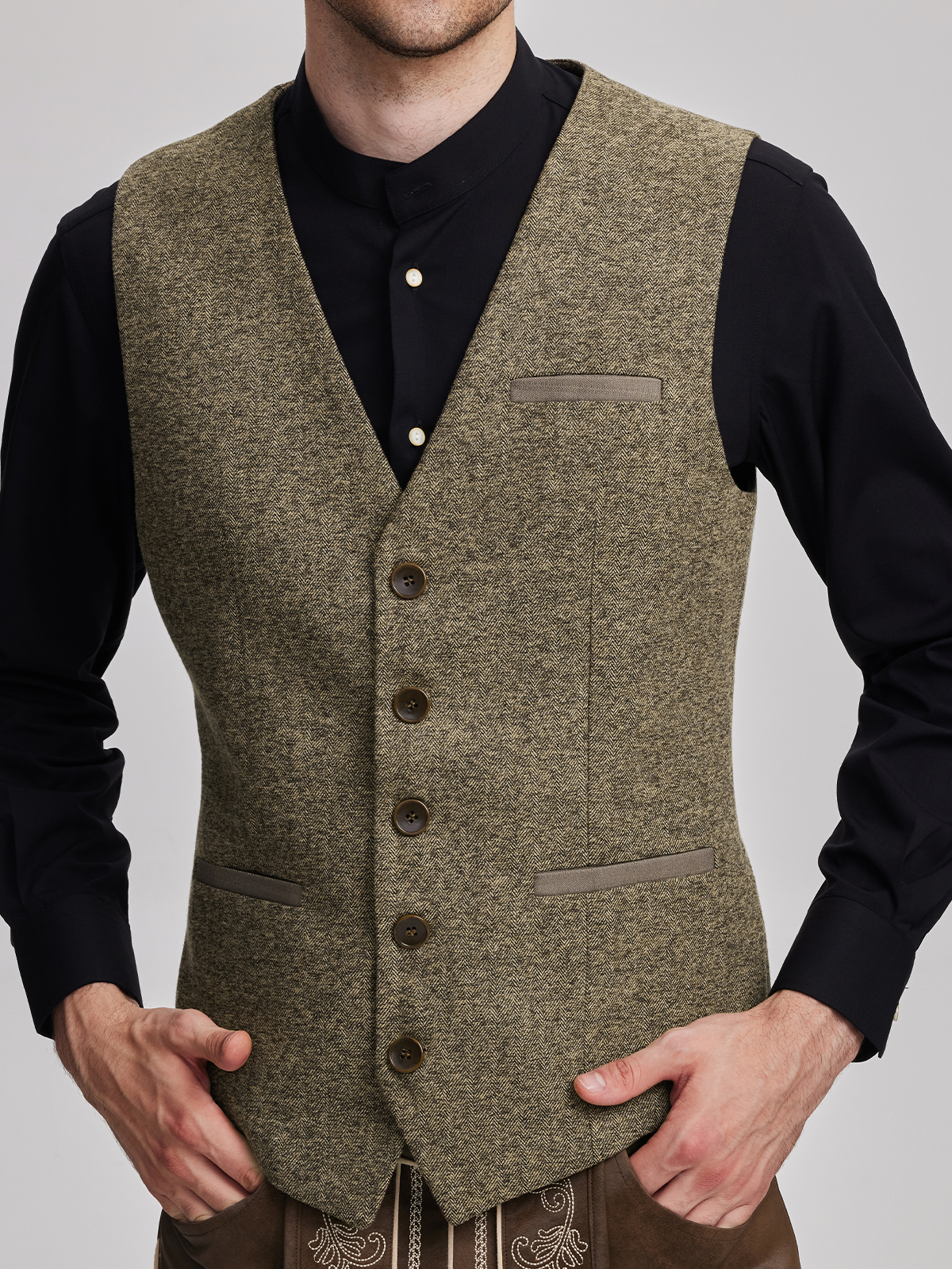 Dirndl Weiß mit gelber Schürze