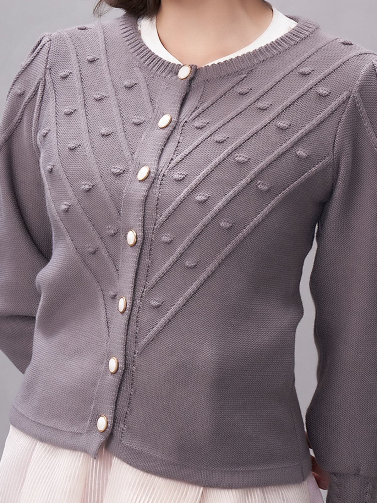 Modernes Dirndl in Grau