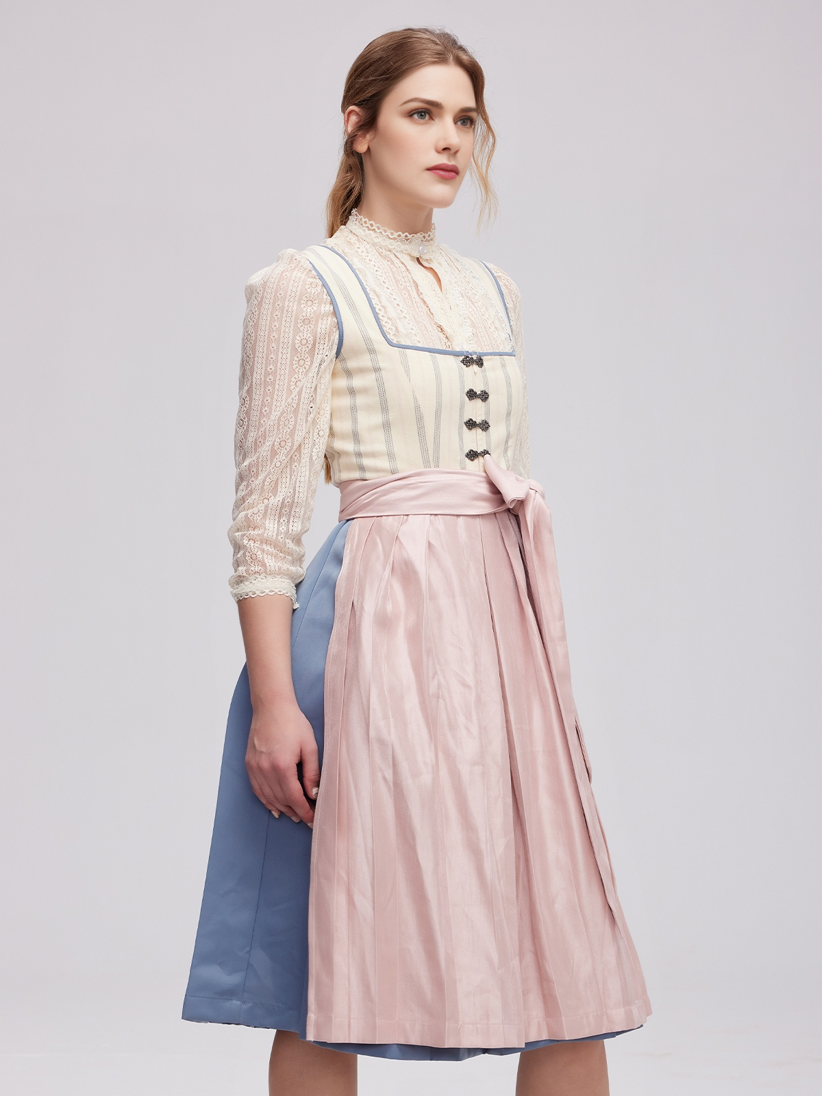 Dirndl Beige Rosa – Eleganz in Perfektion