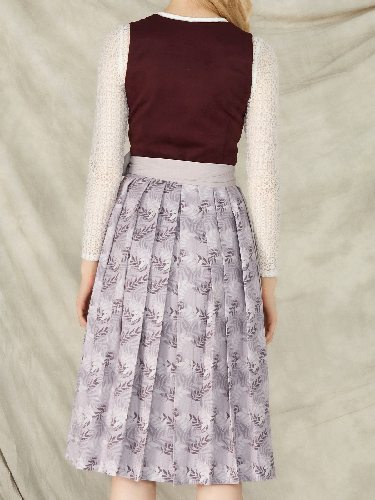 Trachtenjacke in Lila – Eleganz mit Tradition