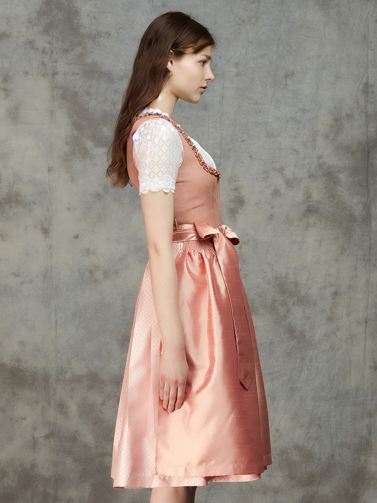 Elegantes schwarzes Dirndl von Ehreer