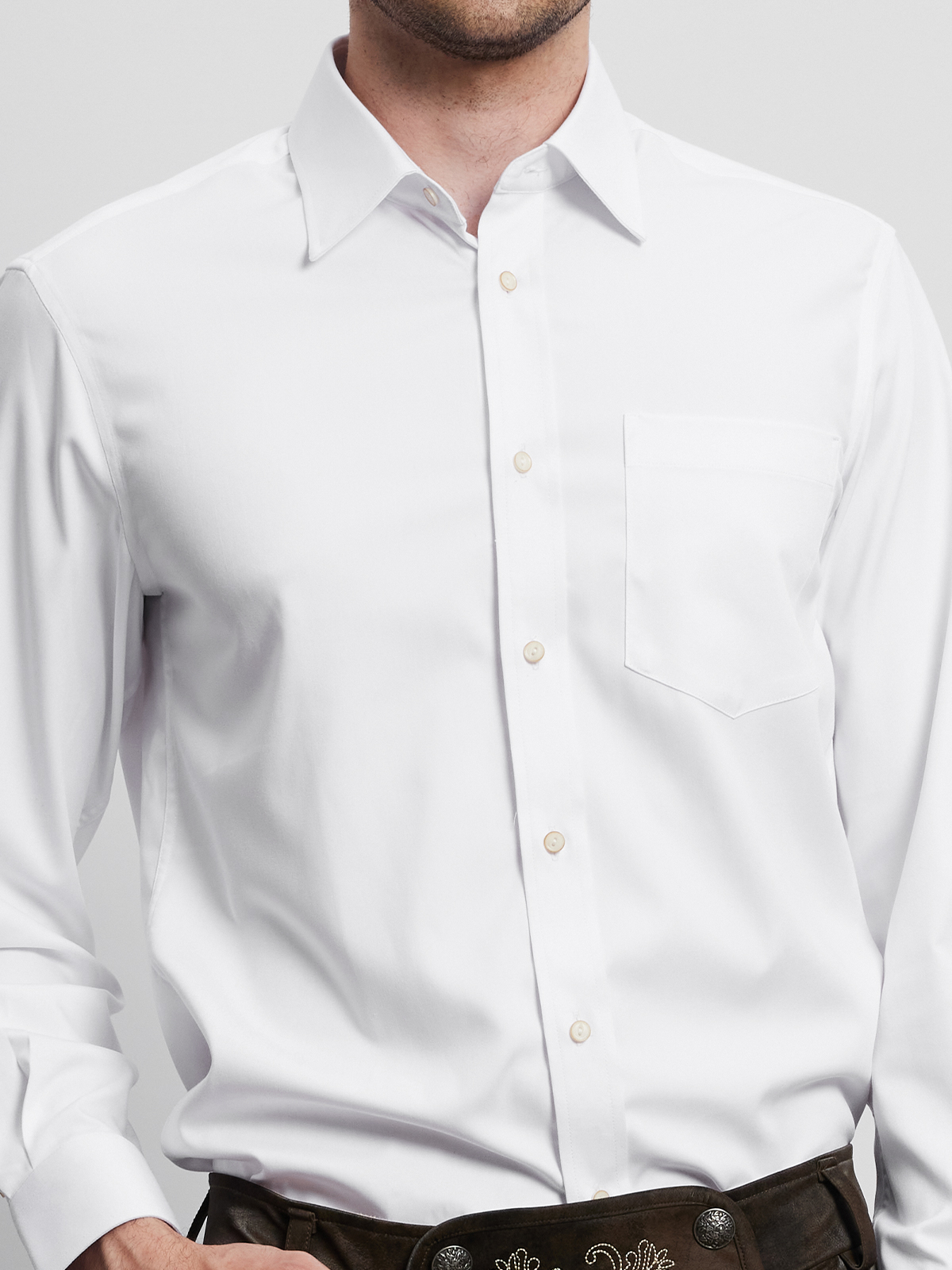 Stylisches Dirndl-Outfit